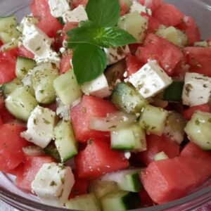 Ensalada fresca de sandia queso y pepino