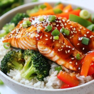 Salmón glaseado con vegetales al estilo oriental